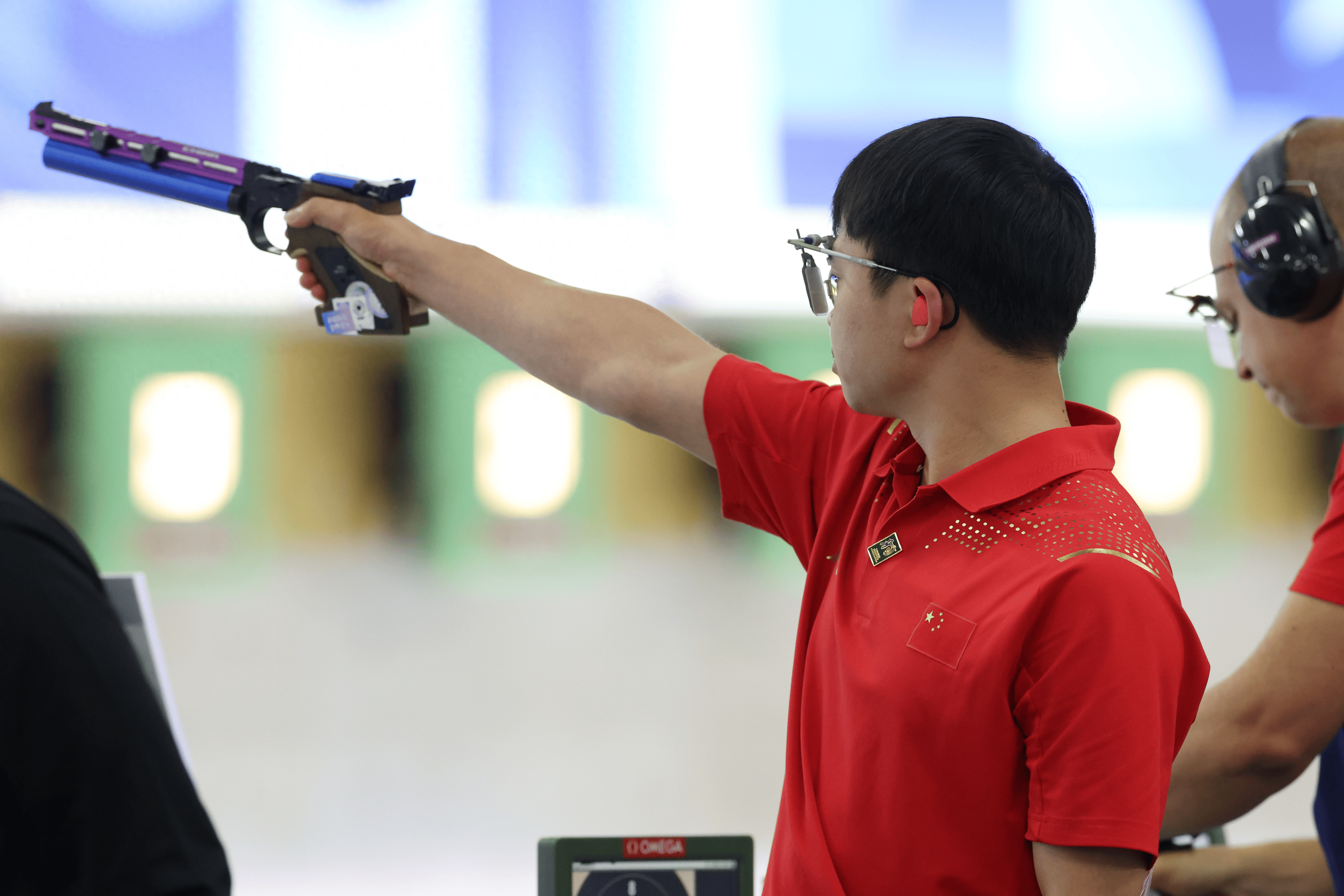 关于卢森堡射击选手实力过硬，夺得金牌的信息