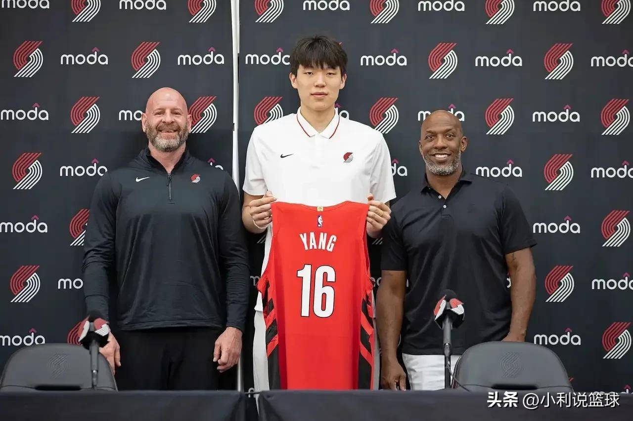 开云体育官网-开拓者主力球员复出，球队战力大增