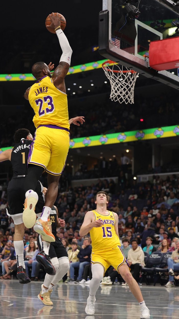 开云体育入口-「灰熊客场勇胜公牛，取得两连胜」的简单介绍