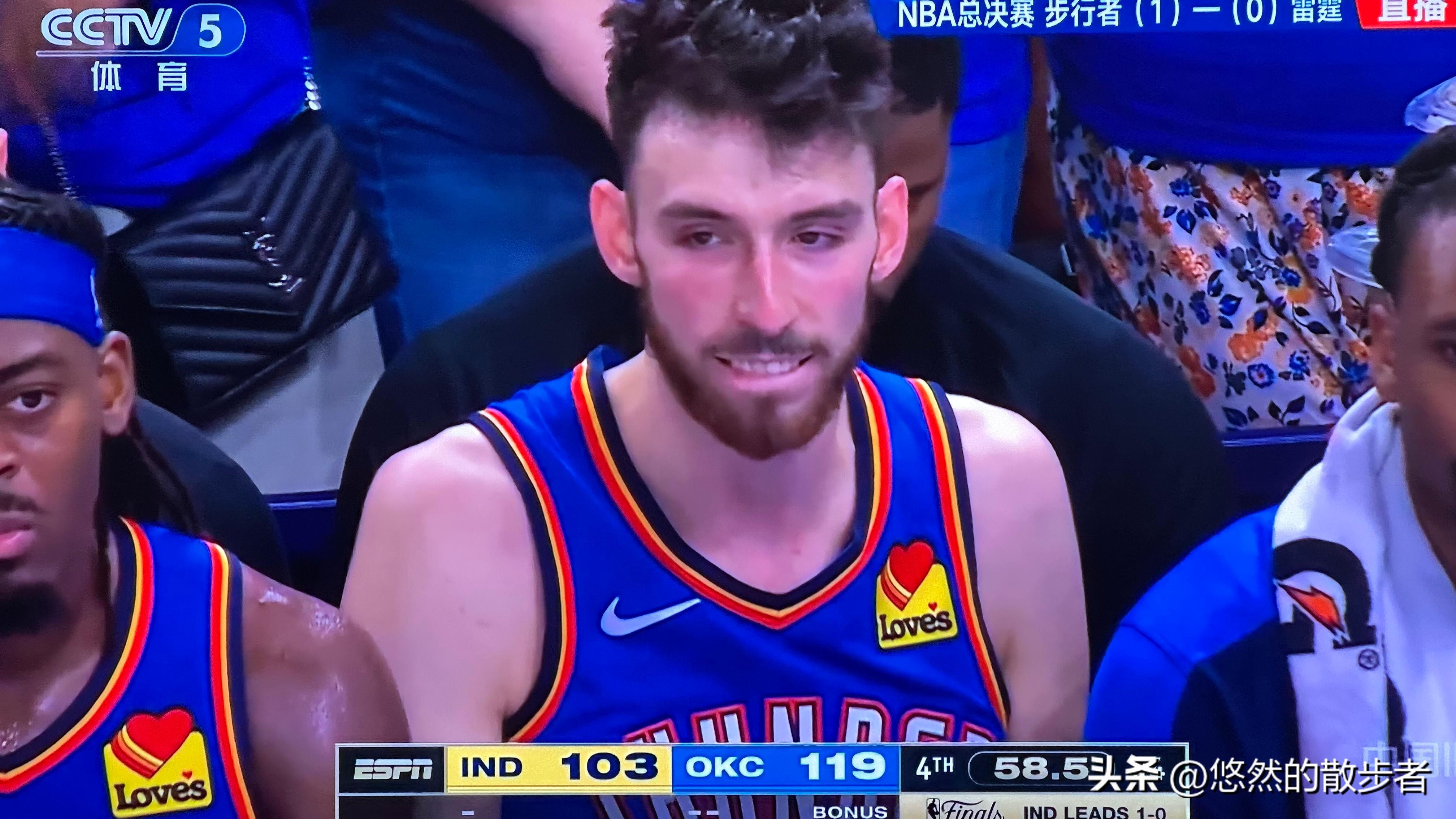 尼克斯翻盘步行者，特雷杨送出助攻