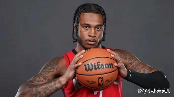 开云体育官方网站-步行者险胜福建队，范弗利特扛起全队