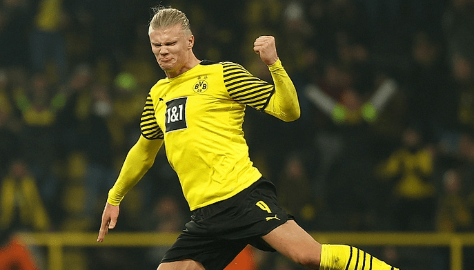 开云下载-多特蒙德客场不敌里昂，难掩失望之情