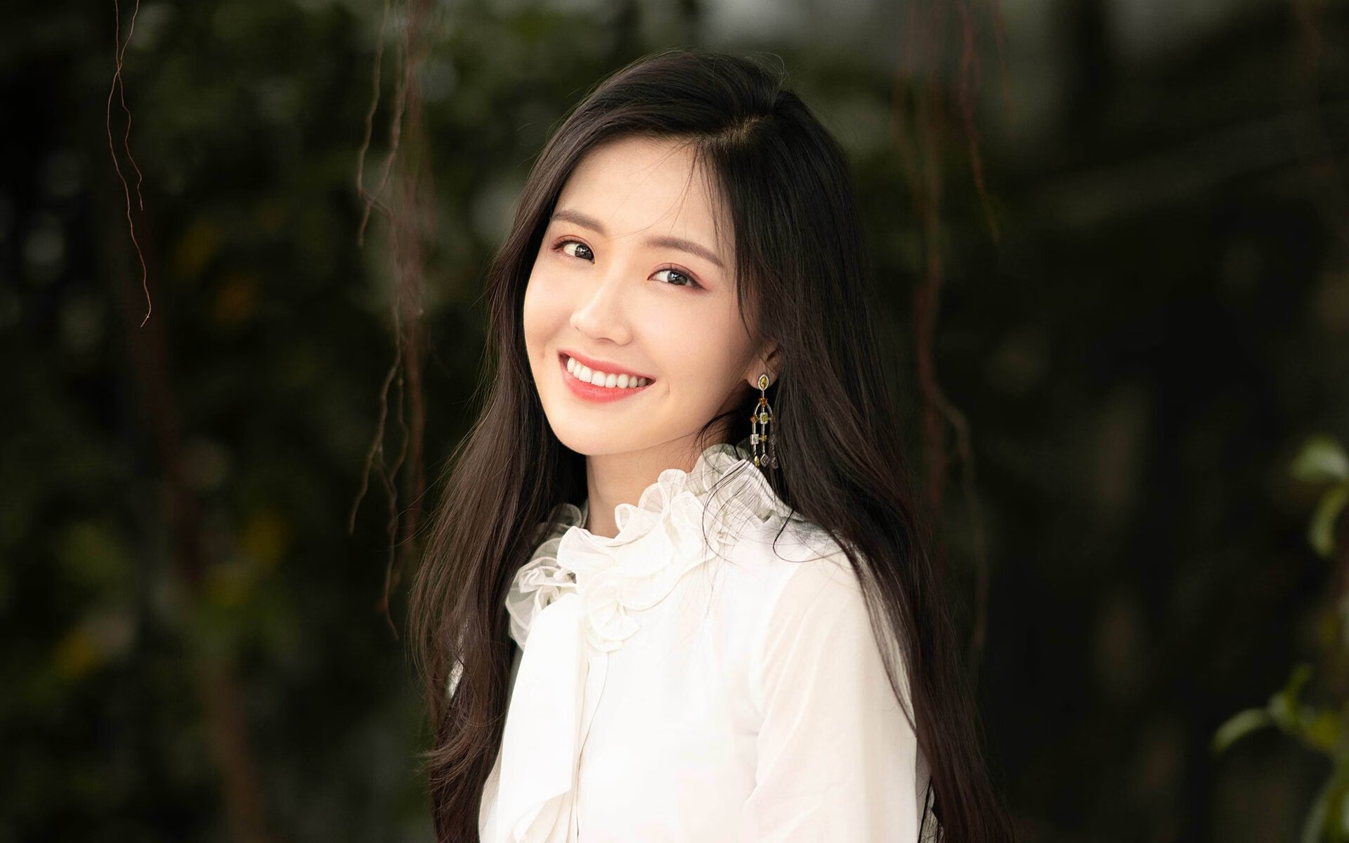 范弗利特拨动逆转时针，当东方长城被开拓者的洪流凿穿