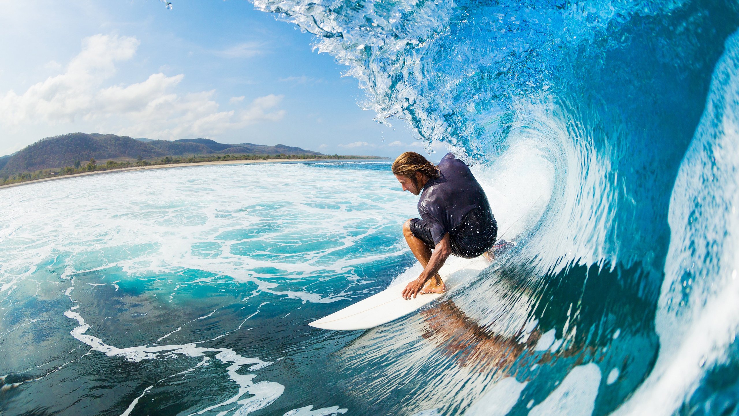 开云体育下载-冷雨夜奇迹！格列兹曼独造三球，哥伦比亚国民竞技3-2掀翻欧冠之王