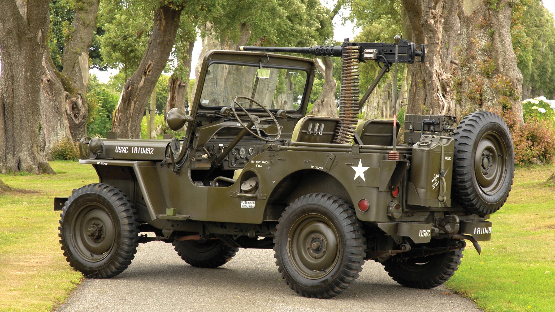 双线鏖战,加拿大乌克兰的冰上对决与阿拉巴的西决传奇