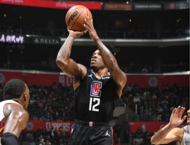 上海队击败辽宁队,乔治成为关键先生 上海队击败辽宁队,乔治成为关键先生